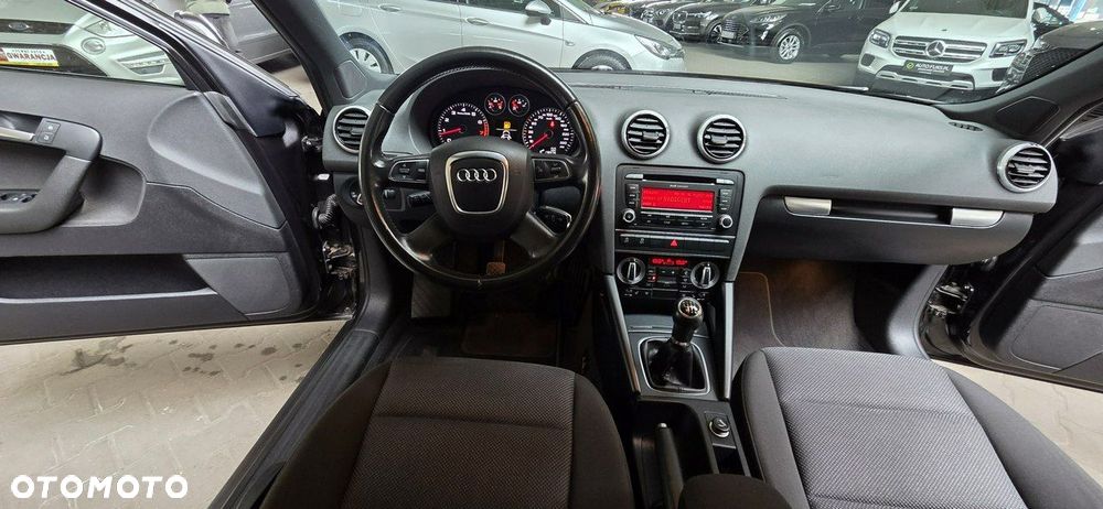 Audi A3 Sportback - 12