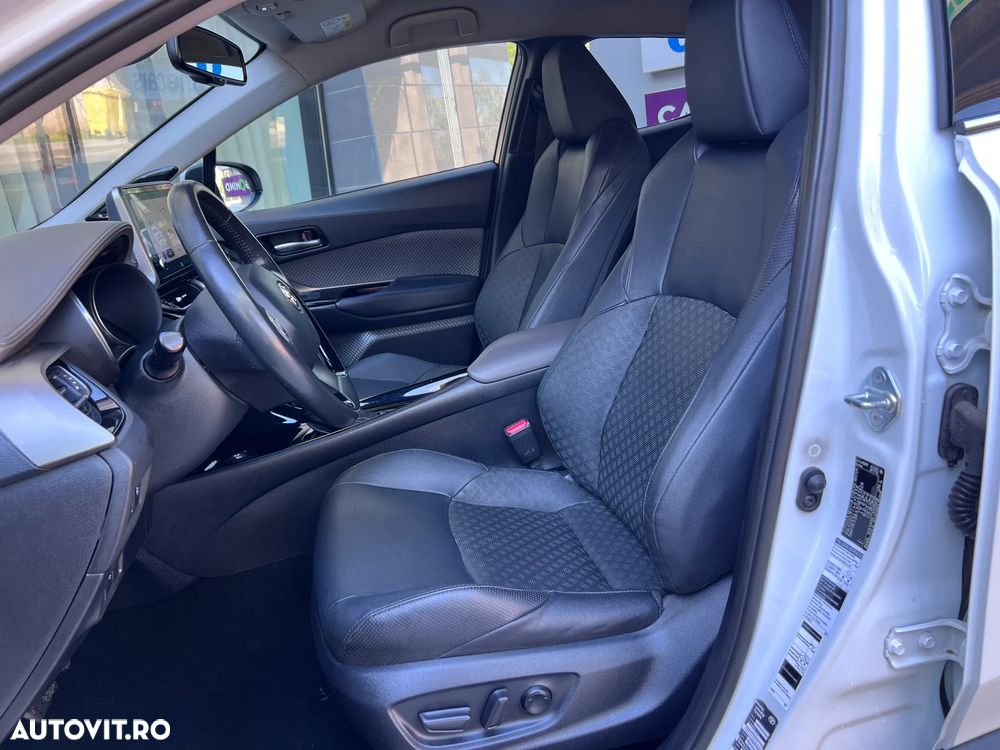 Toyota C-HR - 21