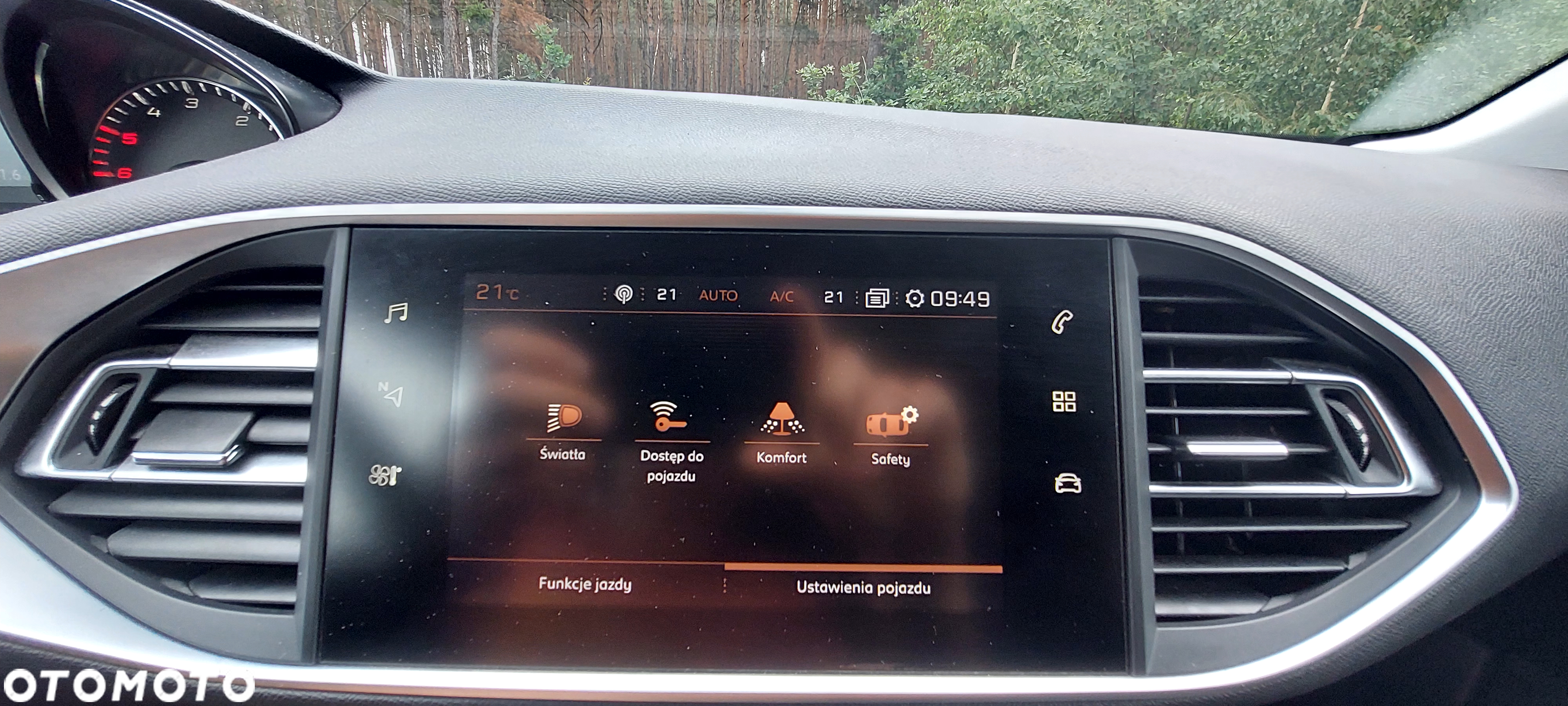 Peugeot 308 1.5 BlueHDi Allure S&S - 31