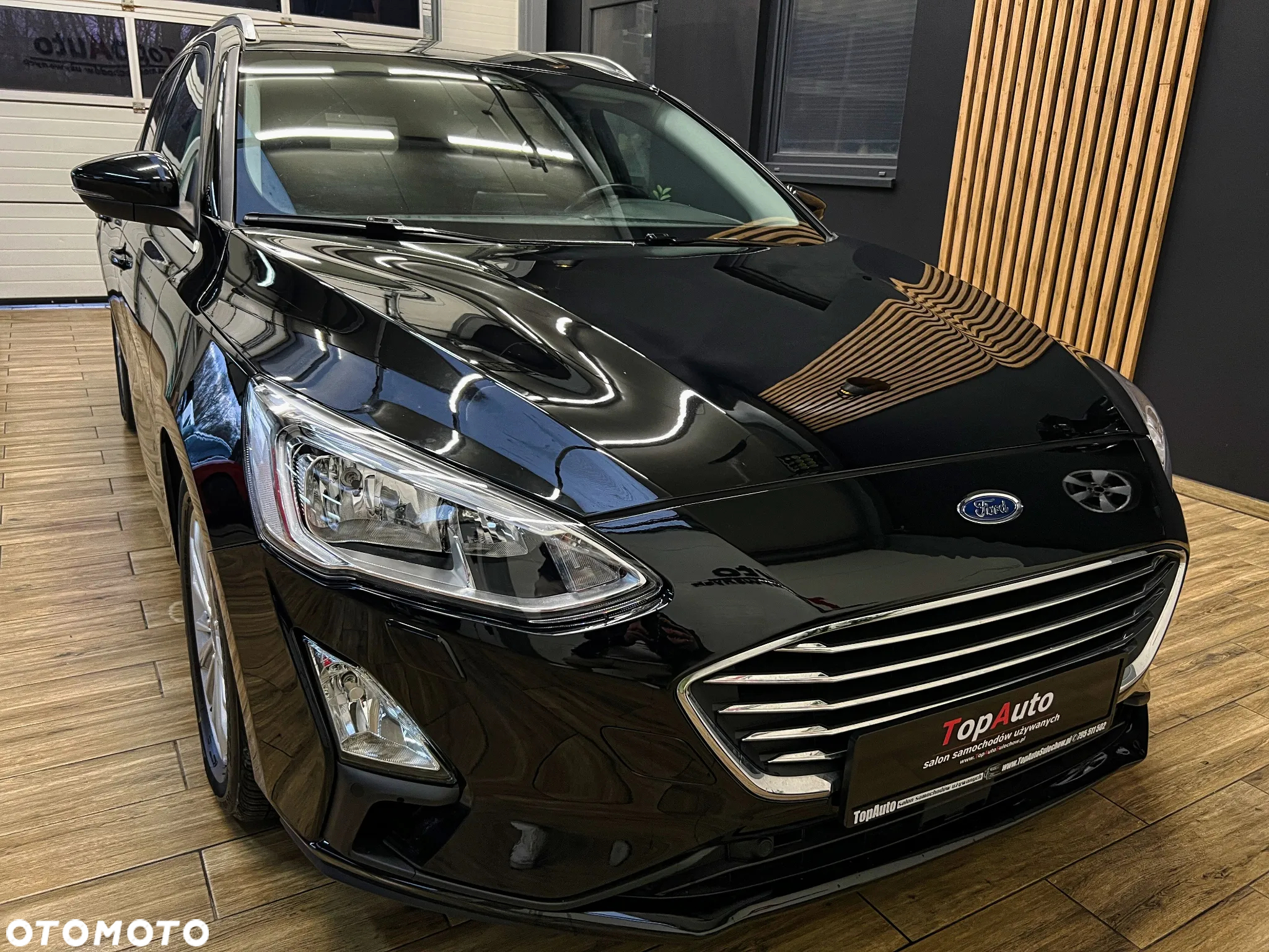 Ford Focus Turnier 1.5 EcoBlue Start-Stopp-System TITANIUM - 3