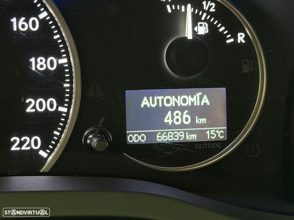 Lexus CT 200h Urban Edition - 21