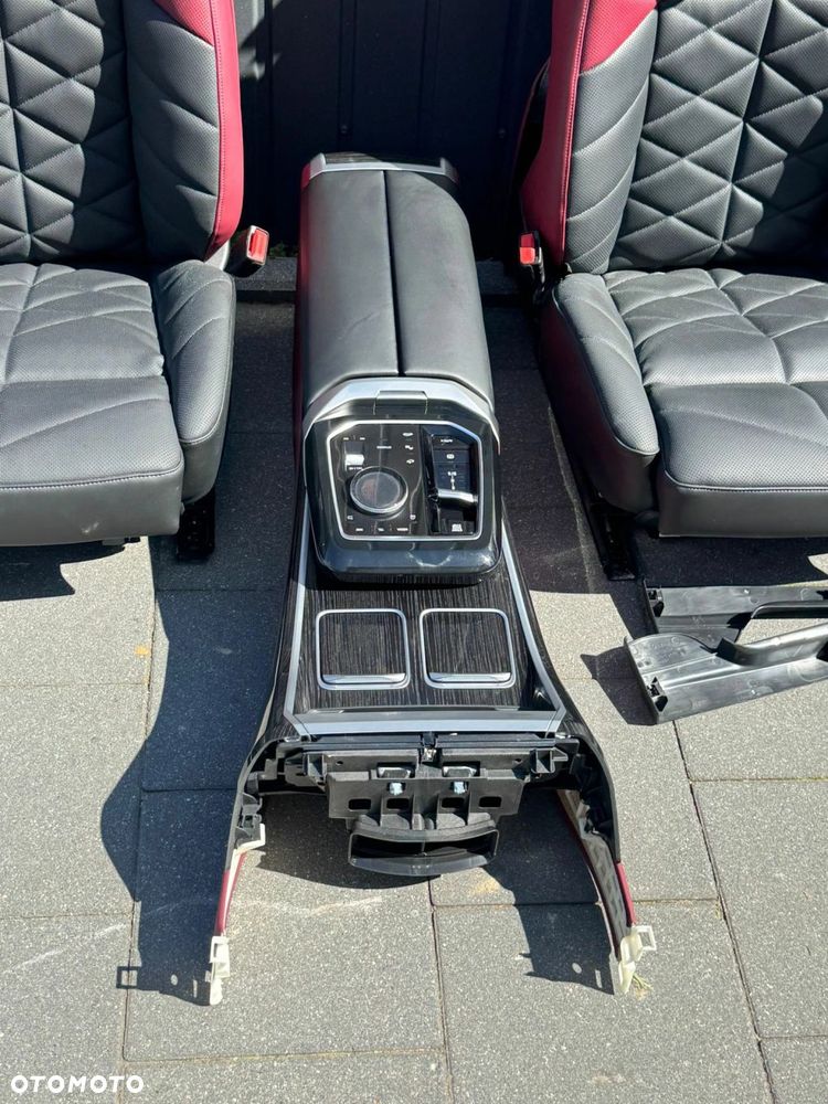 FOTELE TAPICERKA BMW 7 G70 SKÓRA VEGANZA CZARNO BORDOWA WIELOFUNKCYJNE - 4