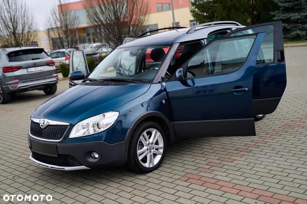 Skoda Roomster 1.6 TDI DPF Scout PLUS EDITION - 19