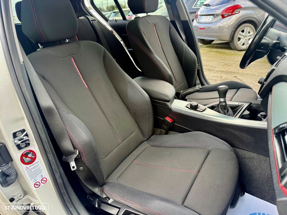 BMW 116 d Pack M - 10