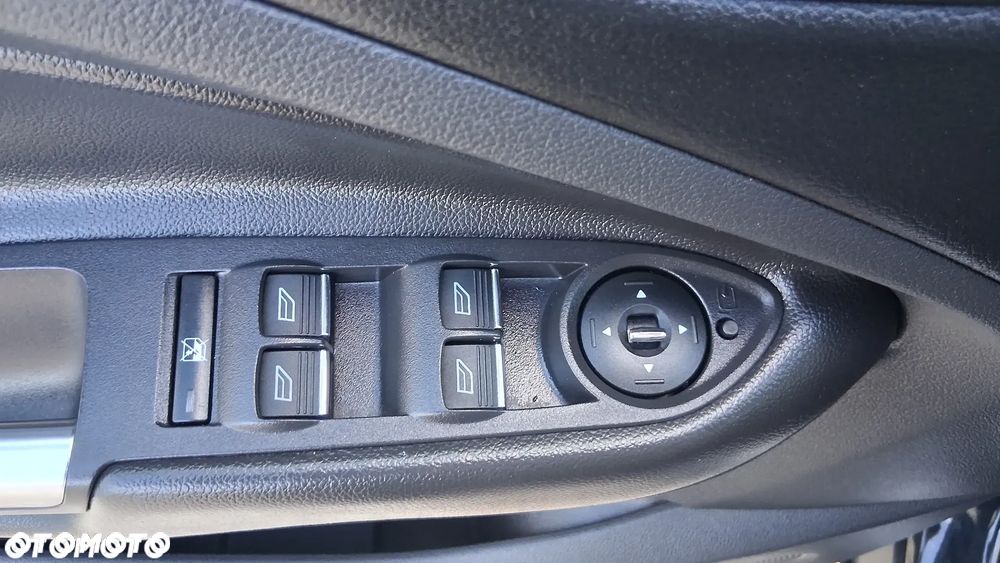 Ford Kuga 2.0 TDCi 4WD Titanium - 22
