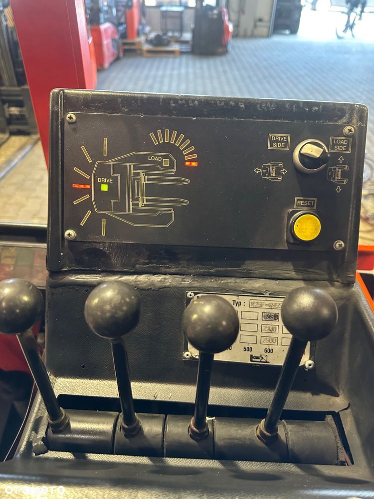 Linde E25F Cztero kierunkowy - 13