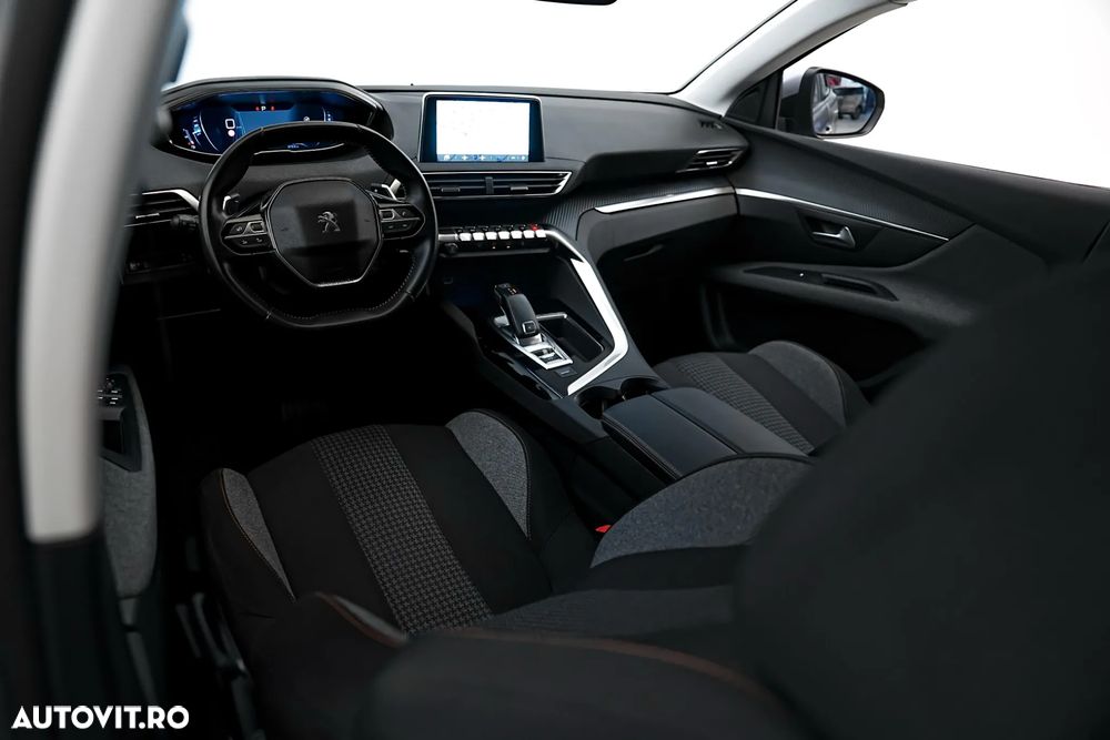 Peugeot 3008 PureTech 130 Stop & Start GPF EAT8 Active Business-Paket - 5