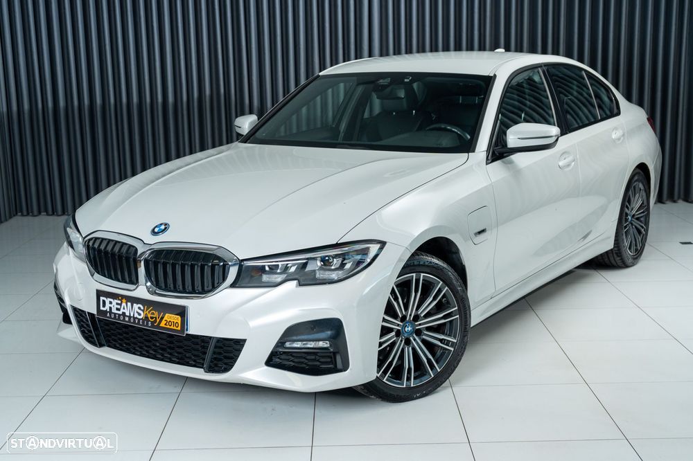 BMW 320 e Pack M Auto - 28