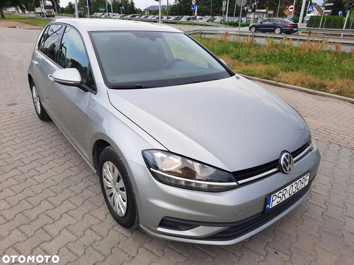 Volkswagen Golf 1.6 TDI (BlueMotion Technology) DSG Comfortline - 5