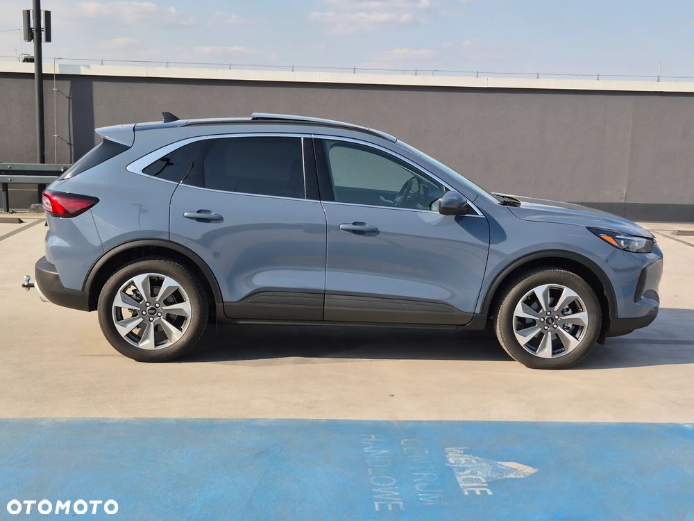 Ford Escape - 4
