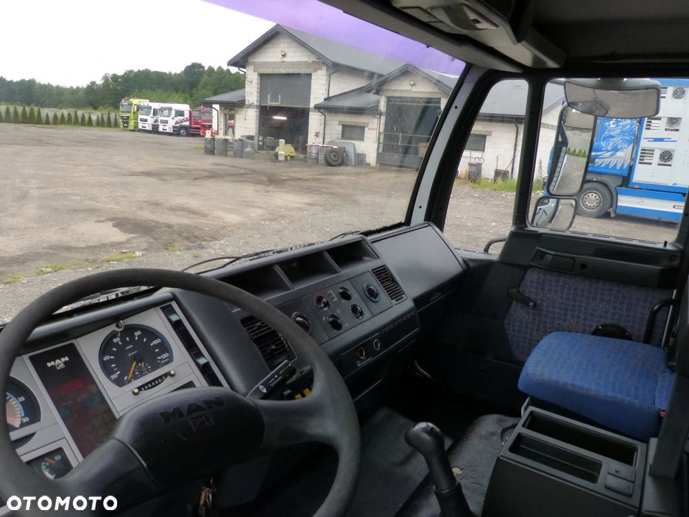 MAN LE 15.280 POMOC DROGOWA / AUTOLAWETA / SPECJALNY / DMC 15.000 KG / ŁADOWNOŚĆ 9.000 KG / PODUSZKI / DŁ.7.70 M - 32