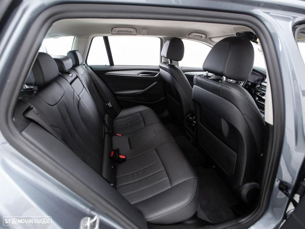 BMW 530 d Auto - 13