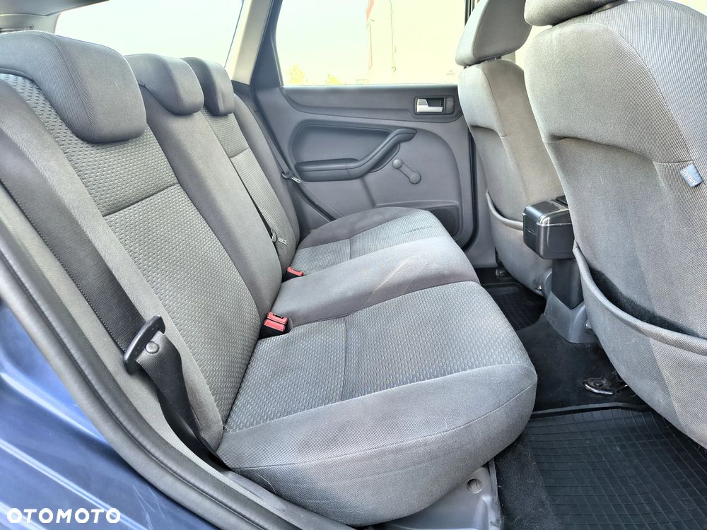 Ford Focus 1.6 TDCi Ambiente - 18