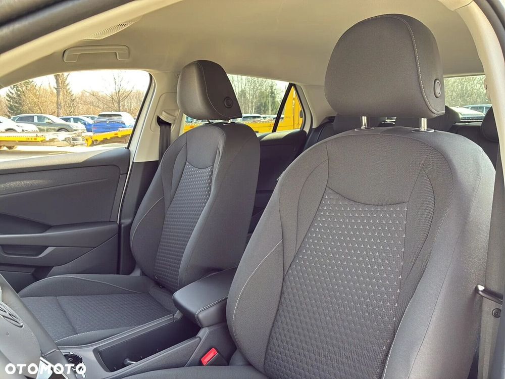 Volkswagen T-Roc - 6