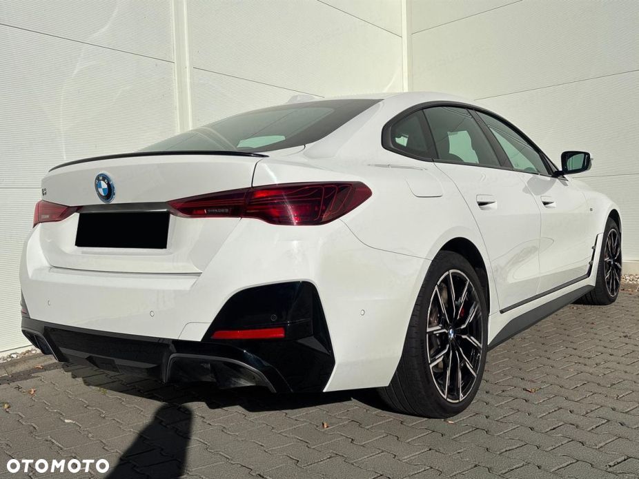 BMW i4 83.9kWh xDrive 40 M Sport - 5