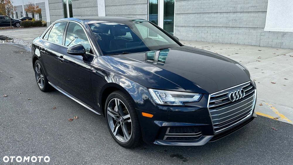 Audi A4 Limousine