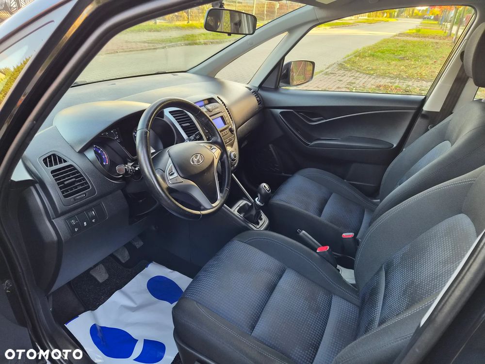 Hyundai ix20 1.4 blue Comfort - 21