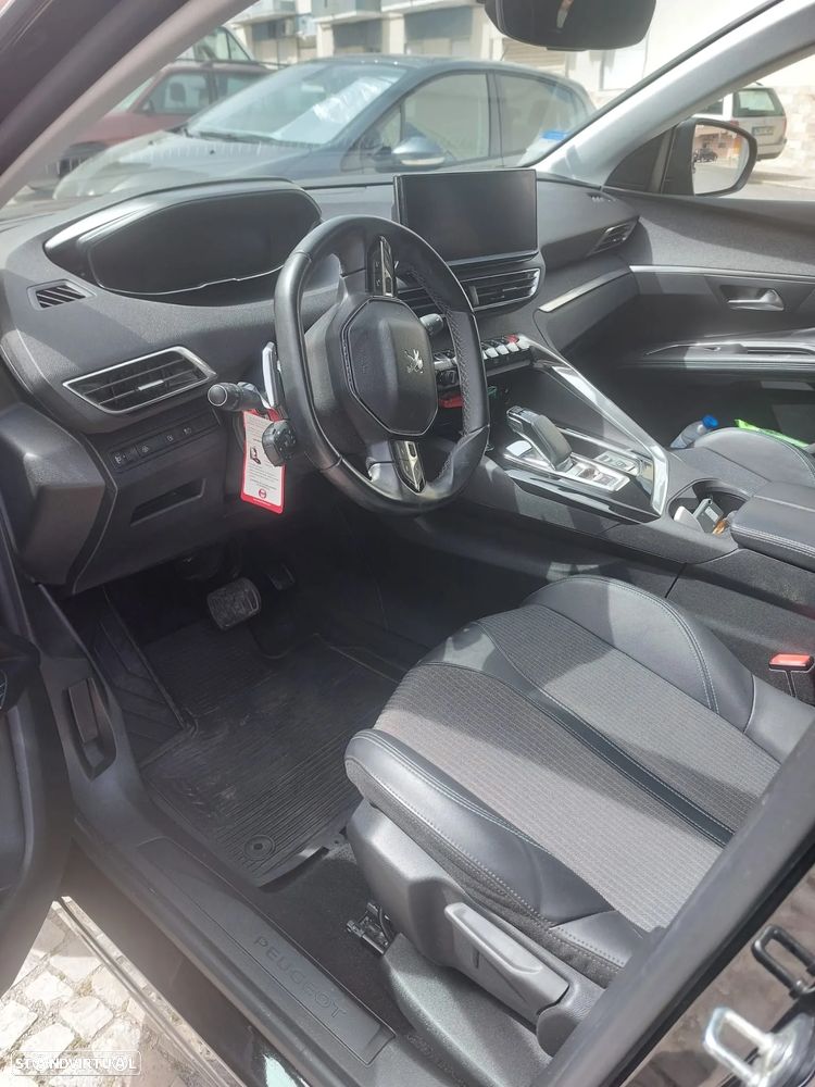Peugeot 3008 - 9