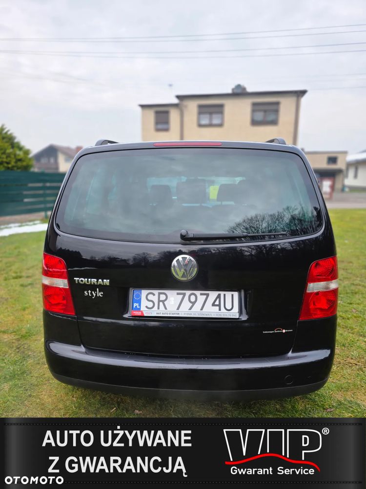 Volkswagen Touran 1.6 Freestyle - 4