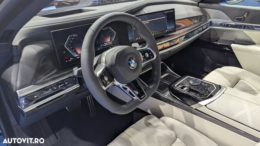BMW Seria 7 - 12