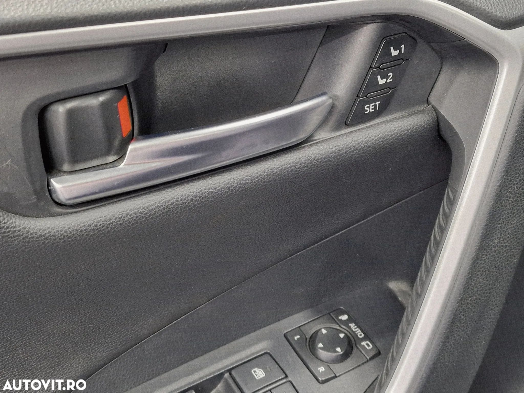 Toyota RAV4 2.5 Hybrid VVT-iE 4x2 Exclusive - 29