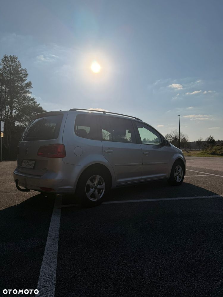 Volkswagen Touran 1.6 TDI DPF Comfortline DSG - 6