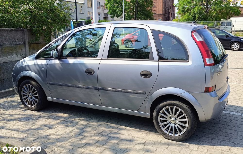 Opel Meriva - 13