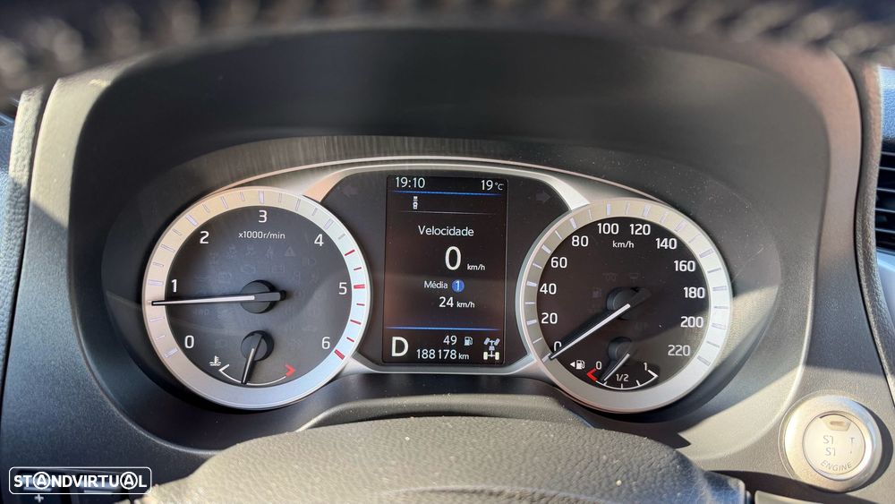 Nissan Navara 2.3 dCi CD 4WD N-Guard AT - 14