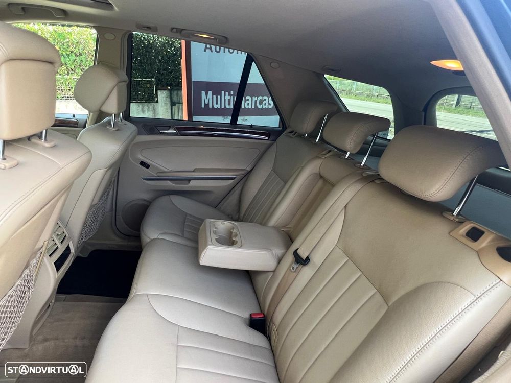 Mercedes-Benz ML 320 CDI - 18
