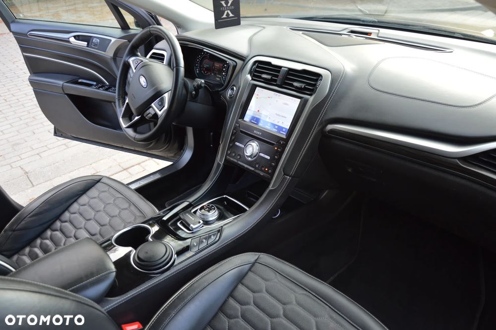 Ford Mondeo 2.0 EcoBlue Vignale AWD - 13