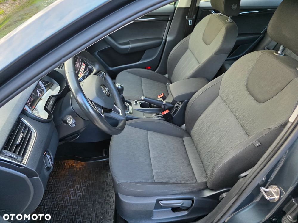 Skoda Octavia 1.4 TSI Style - 38