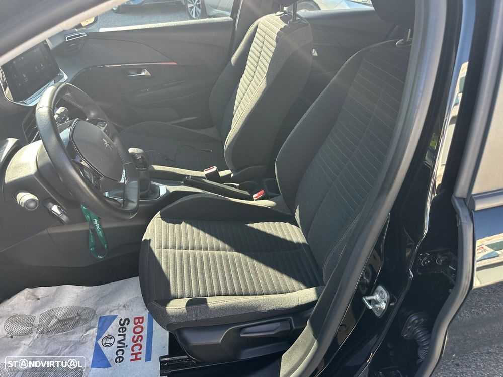 Peugeot 208 1.2 PureTech Active Pack - 11