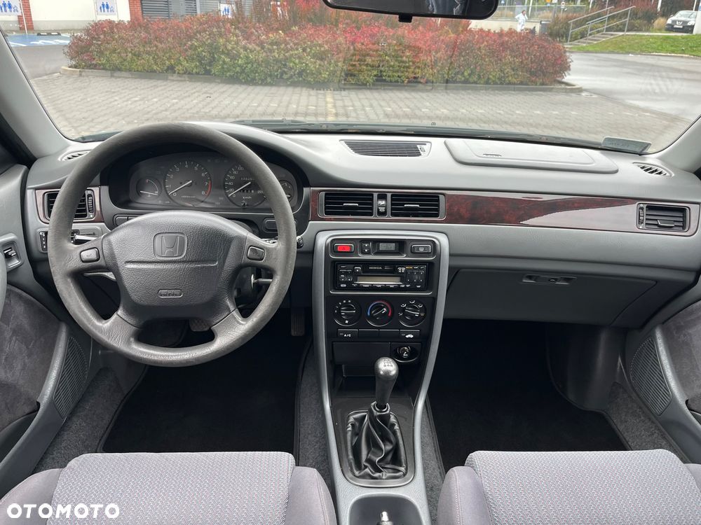 Honda Civic 1.4i S - 11