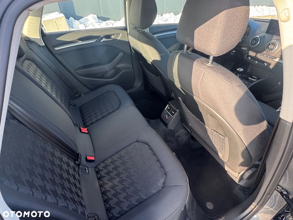 Audi A3 Sportback - 30