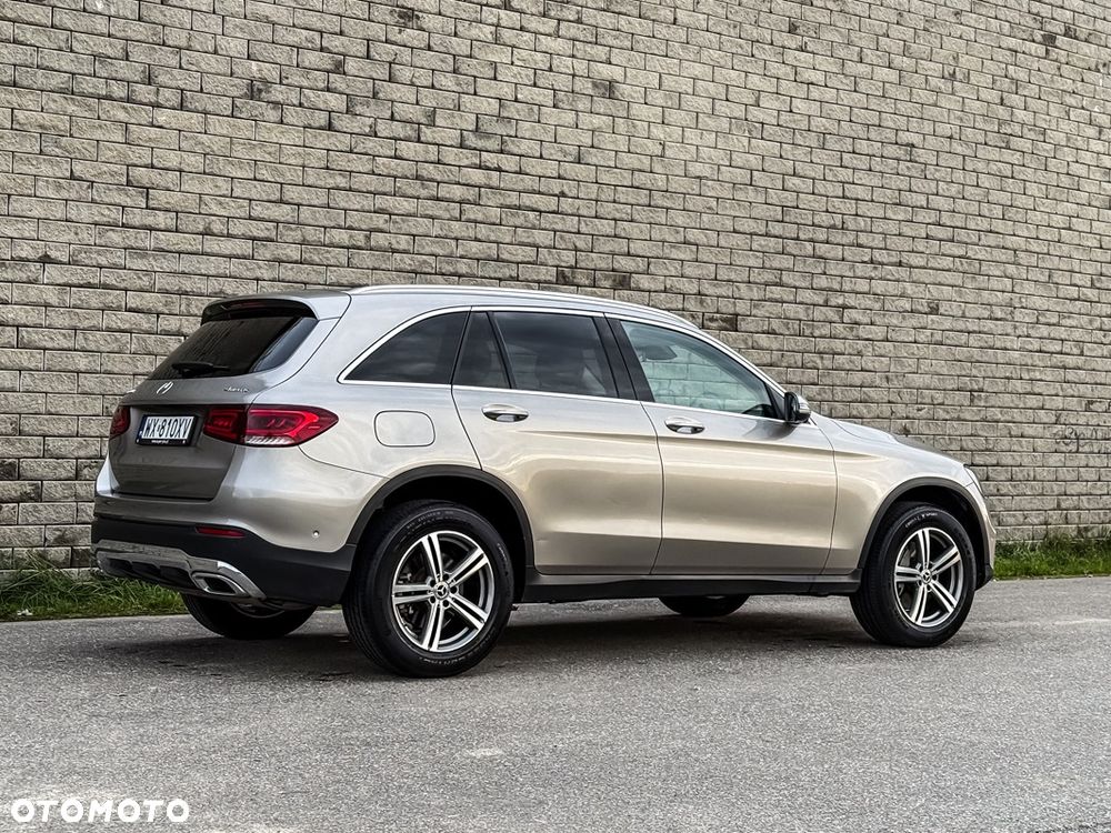 Mercedes-Benz GLC 300 4Matic 9G-TRONIC - 10