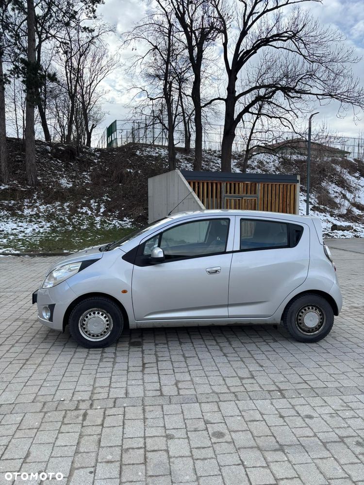 Chevrolet Spark 1.0 Base+ - 3