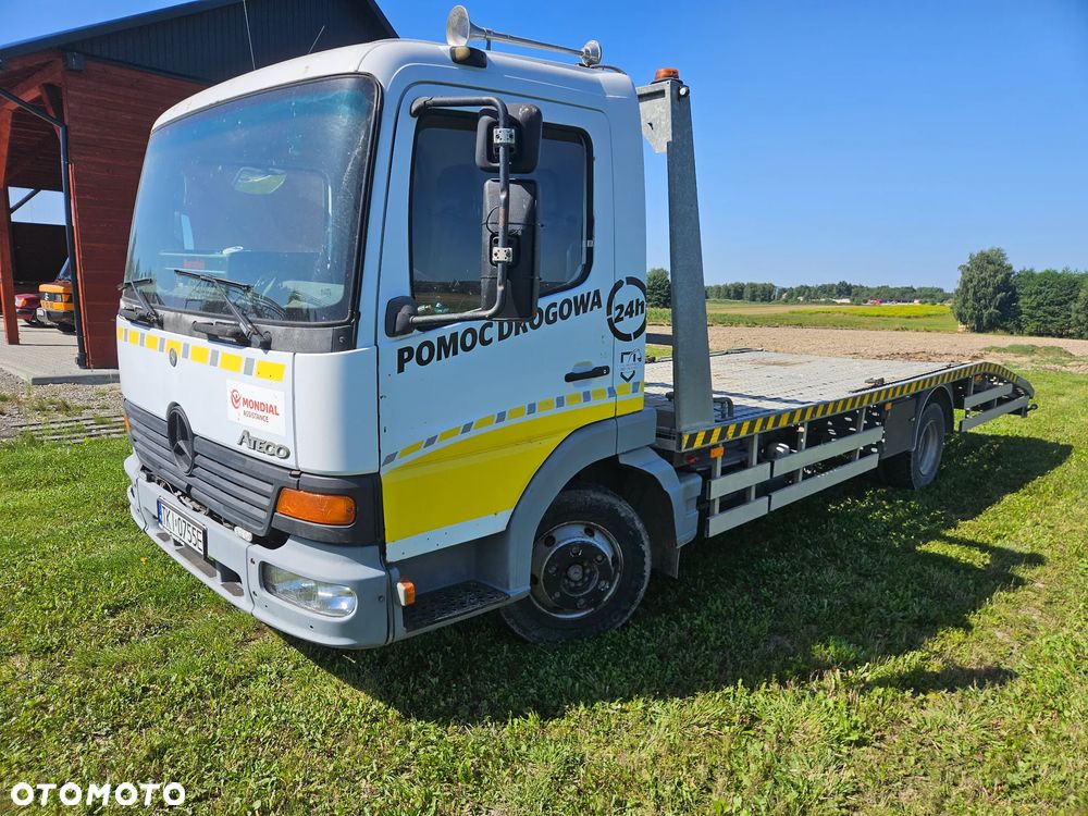 Mercedes-Benz 817 - 3