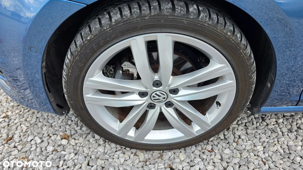 Volkswagen Golf Variant 1.6 TDI DPF BlueMotion Technology DSG MATCH - 19