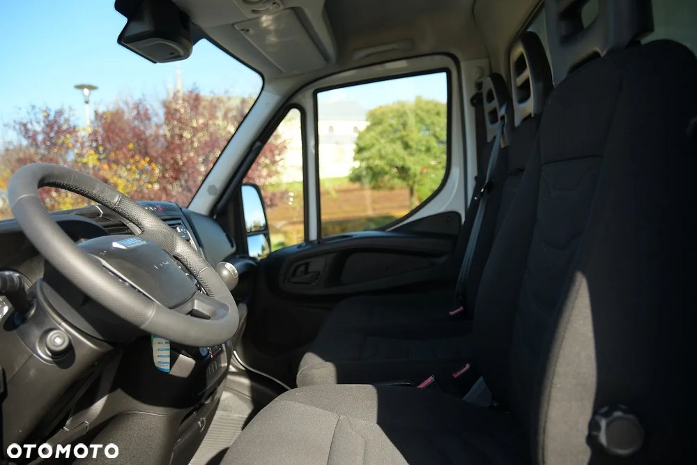 Iveco 72C17  3,0 170KM bez adblue euro 5 Zanotti Z380  6,1m 12 palet dł -20+20 ładowność 3460kg - 27