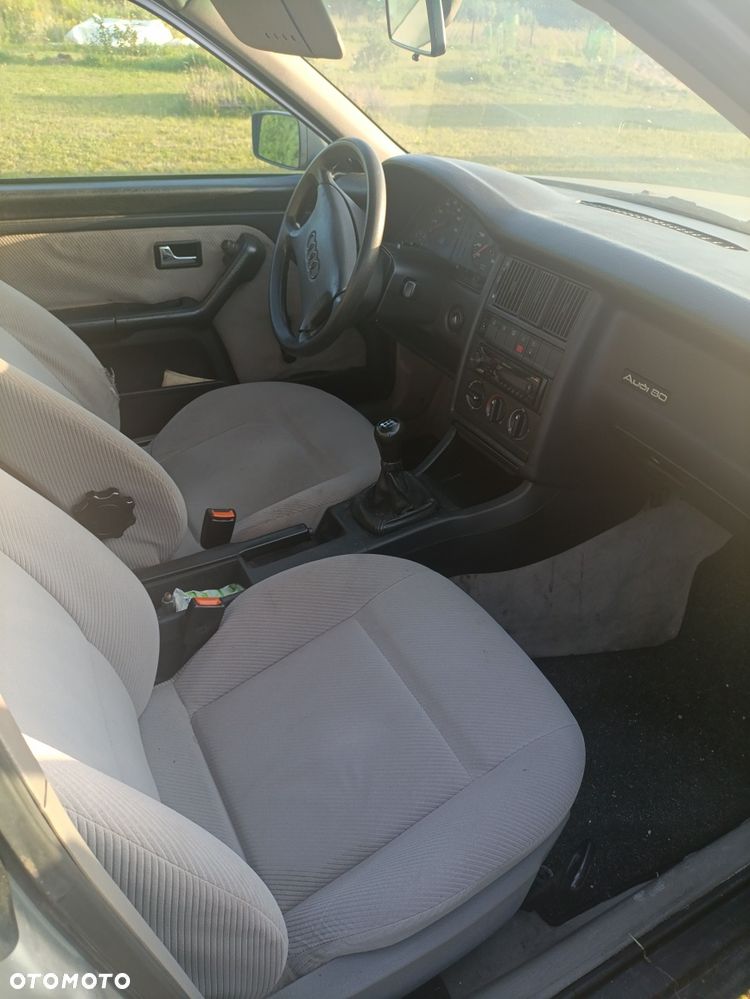 Audi 90 - 5