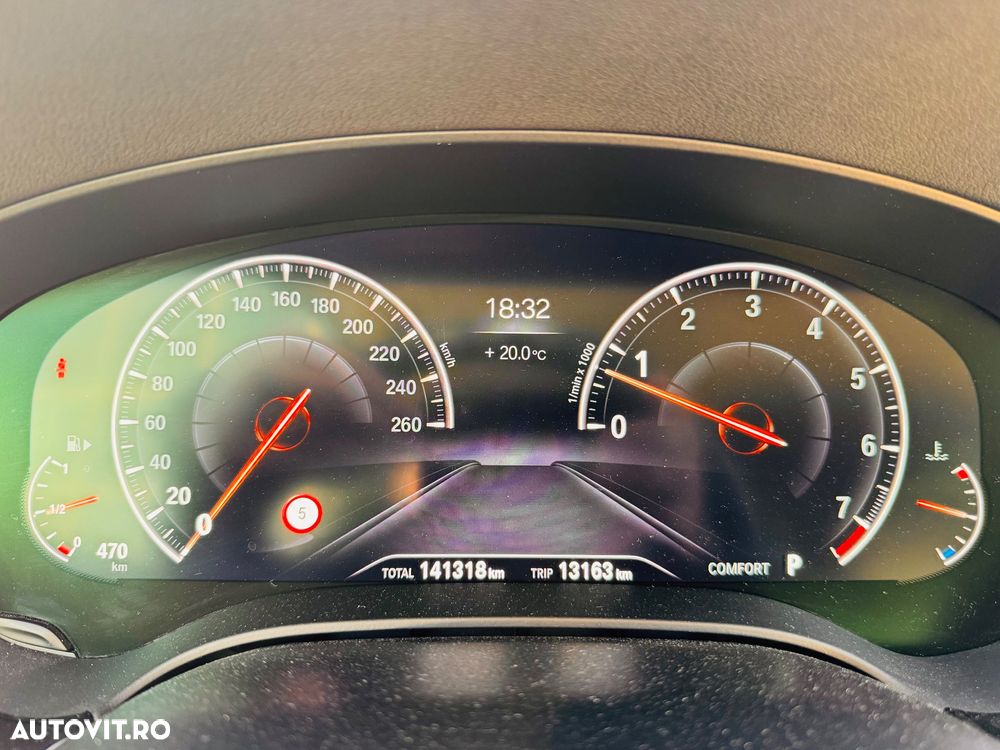 BMW Seria 5 530i Aut. - 14