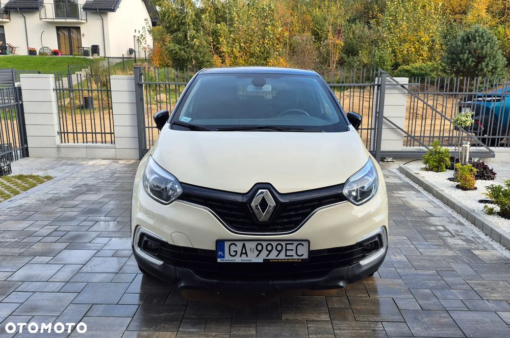 Renault Captur 2018 photo 2