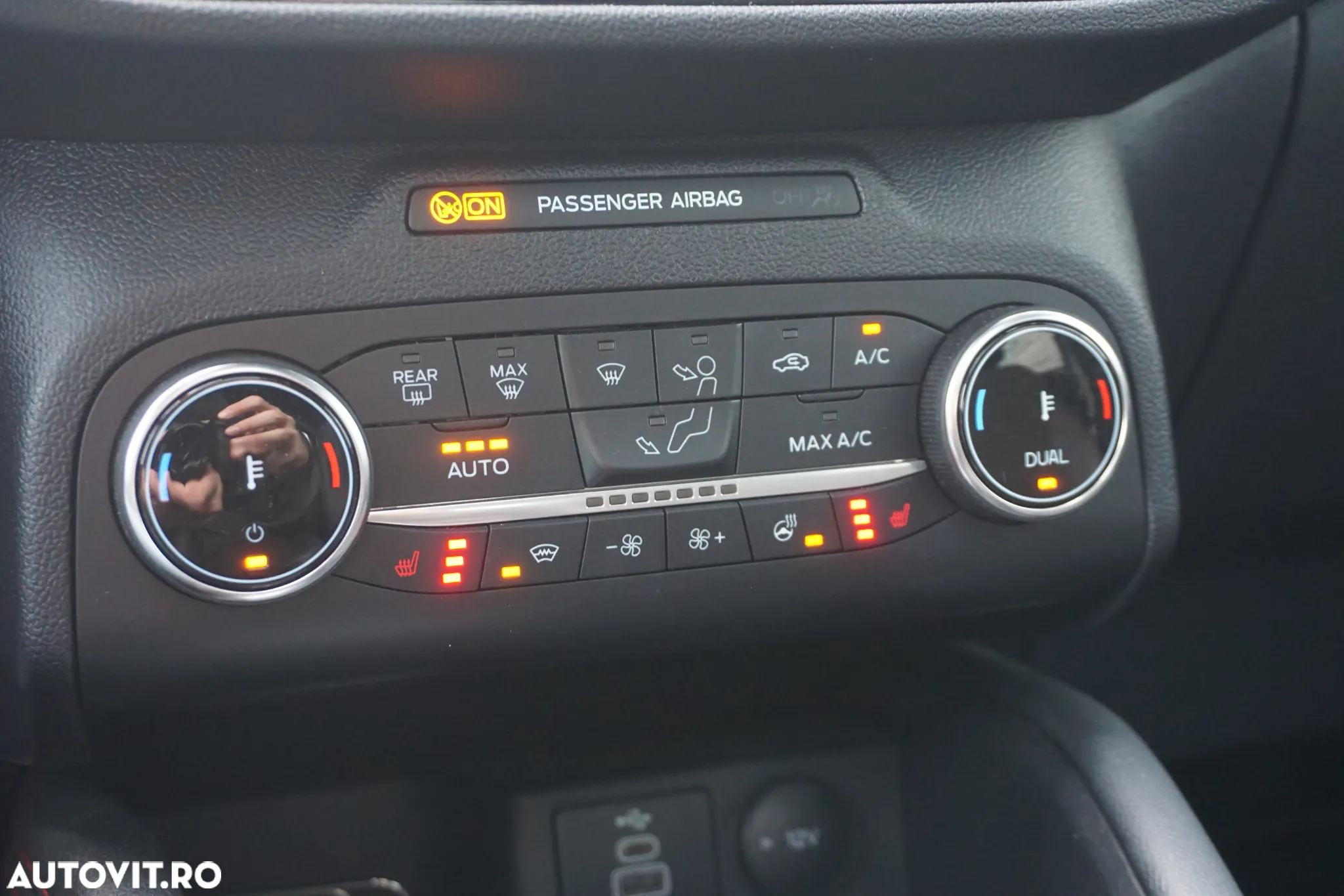 Ford Kuga 2.5 Duratec FHEV AWD ST Line X - 9