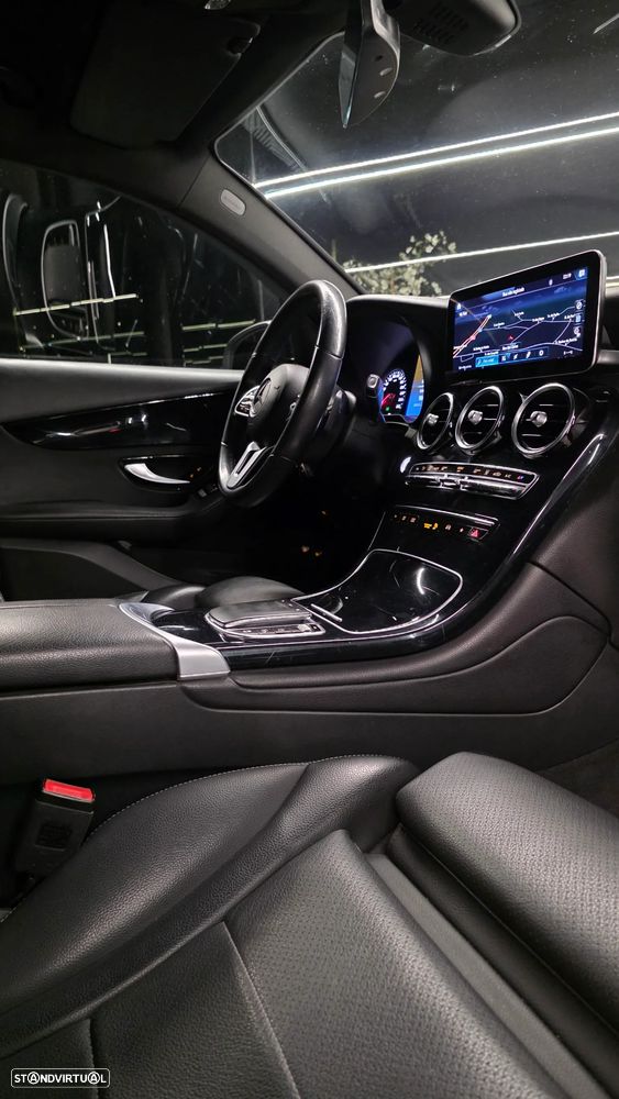 Mercedes-Benz GLC 300 e Coupe 4Matic 9G-TRONIC Avantgarde Advanced - 17