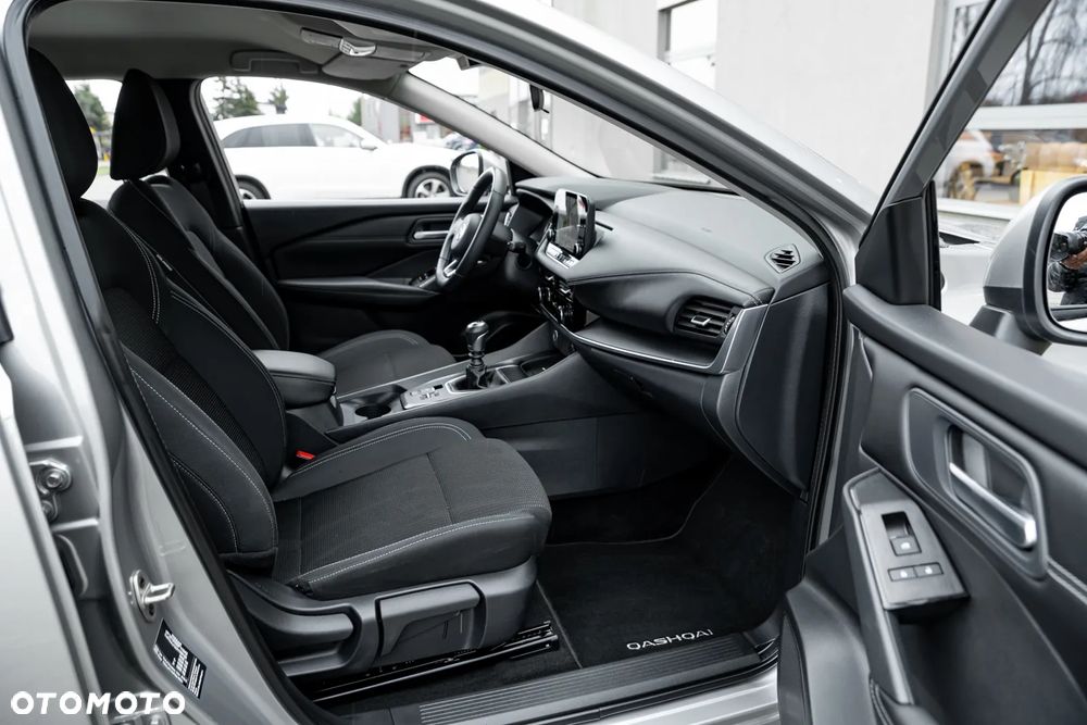 Nissan Qashqai 1.3 DIG-T MHEV N-Design - 23