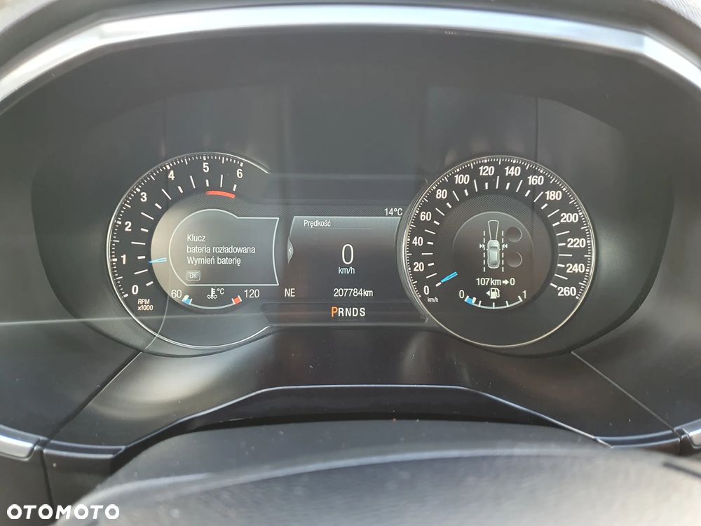 Ford S-Max 2.0 TDCi Titanium PowerShift - 17