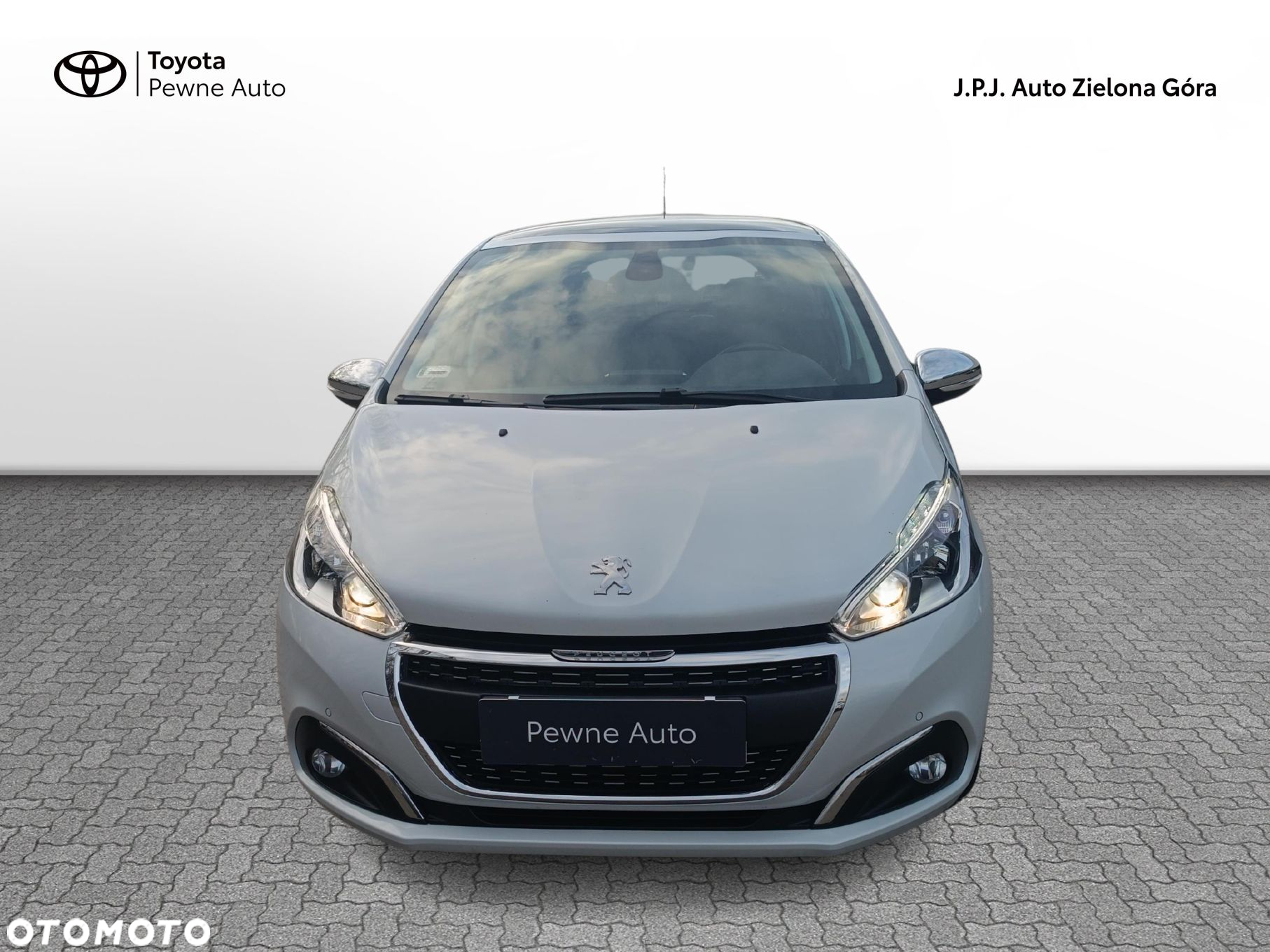 Peugeot 208 1.2 PureTech GPF Allure S&S EAT6 - 8
