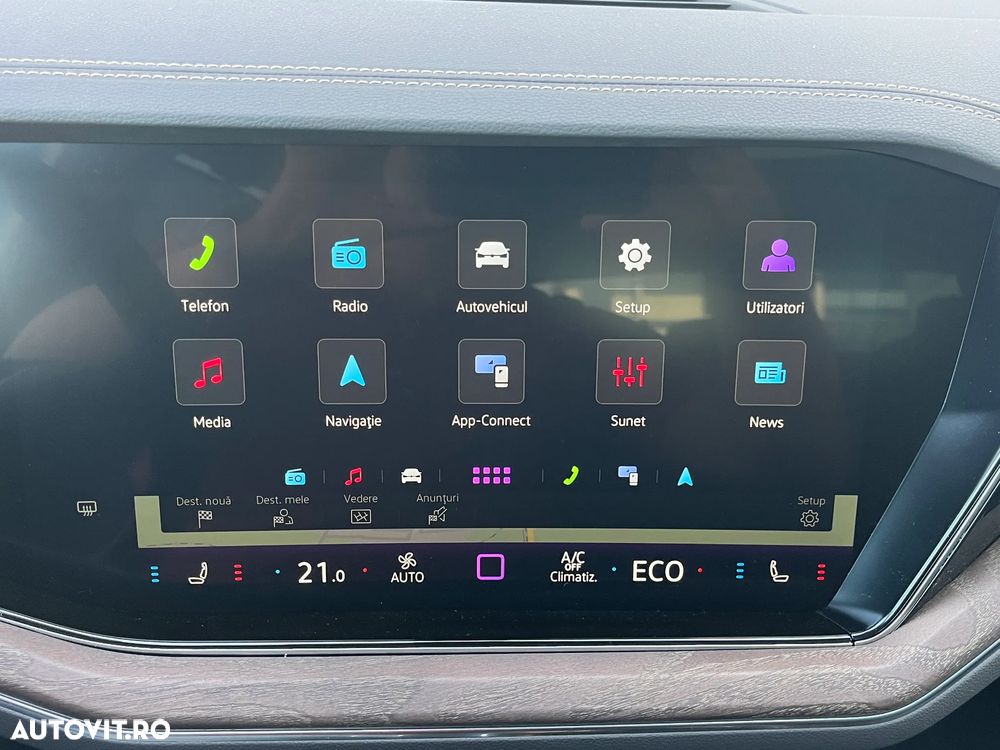 Volkswagen Touareg V6 TDI 4MOTION Elegance - 27