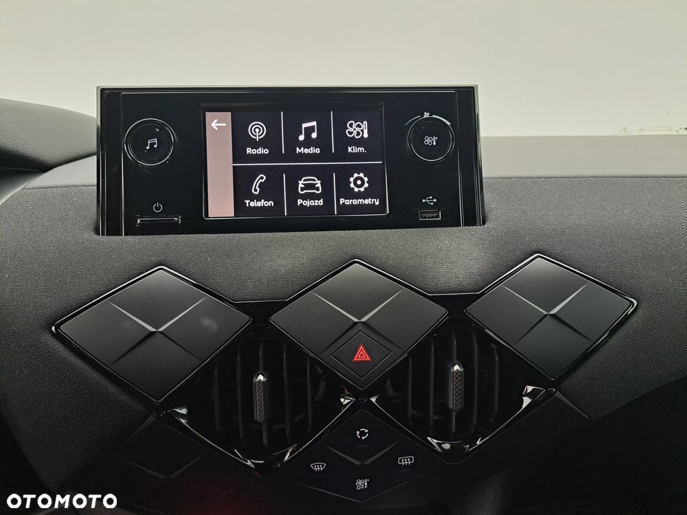 DS Automobiles DS 3 Crossback 1.2 PureTech Chic - 13