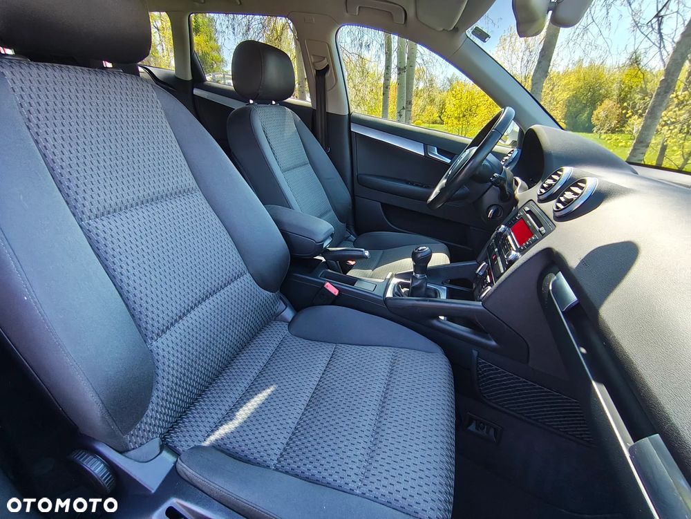 Audi A3 Sportback 1.4 TFSI Attraction - 27
